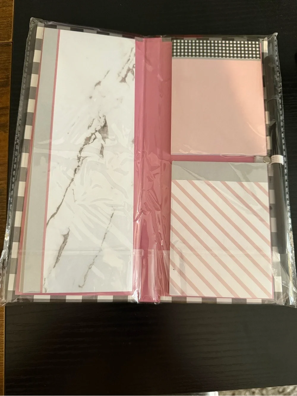Pink Bow Black & White Stationery set